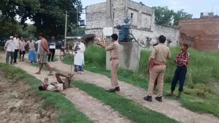 सिराथू: परास गांव में ट्रांसफार्मर के बगल में शौच करने गए अधेड़ को लगा करंट, अधेड़ गंभीर रूप से घायल, पहुंची पुलिस