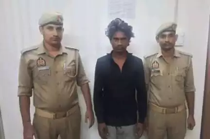 फिरोज़ाबाद: मटसेना पुलिस ने बीकेश को तमंचा-कारतूस के साथ दबोचा, बरामद हुए 315 बोर का एक तमंचा और जिंदा कारतूस
