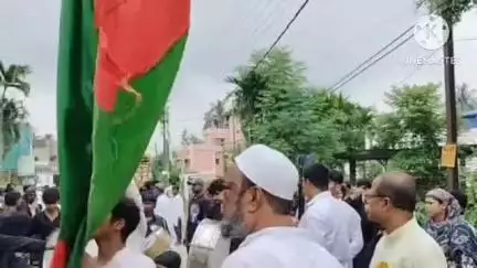 বিষ্ণুপুর ২: চক এনায়েত নগর অঞ্চলে মহররমের শোভাযাত্রায় অংশগ্রহণ করেন বিষ্ণুপুর ২ নম্বর ব্লক তৃণমূল কংগ্রেসের সভাপতি নবকুমার বেতাল