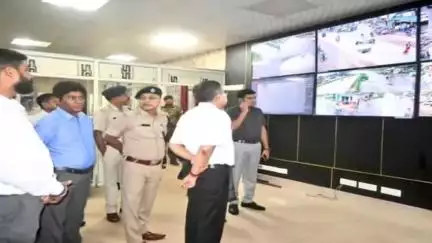 चास: मोहर्रम पर बोकारो में डीसी की सीसीटीवी से निगरानी, सोशल मीडिया पर अफवाह फैलाने पर सख्त चेतावनी