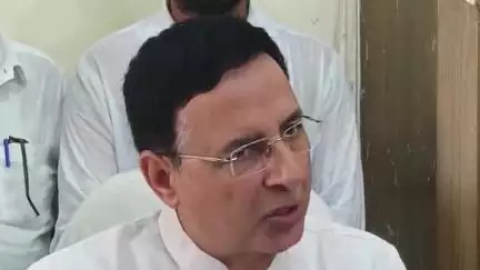 हिसार: कांग्रेस भवन में रणदीप सुरजेवाला ने प्रेस वार्ता कर भाजपा सरकार पर साधा निशाना