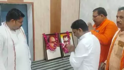 सहसवान: दहगवाँ के बाँके लाल सभागार में डॉ. श्यामा प्रसाद मुखर्जी की जयंती मनाई गई, जनसंघ के संस्थापक थे श्यामा प्रसाद मुखर्जी