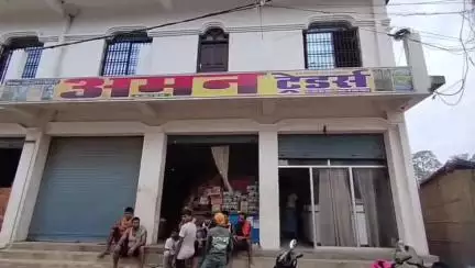 घोड़ासहन: घोड़ासहन में बाइक सवार बदमाशों ने हथियार दिखाकर किराना दुकान से 6 लाख रुपए की लूट की