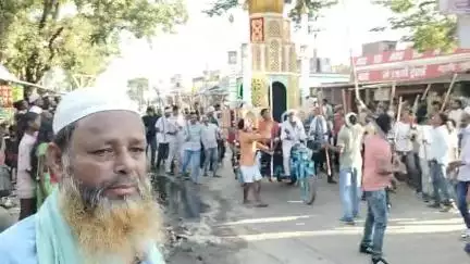 हरिपुर पंचायत में आपसी हिंदू मुस्लिम भाई चारे के साथ सौहार्दपूर्ण तरीके से मोहर्रम का पर्व धूम धाम से मनाया गया।