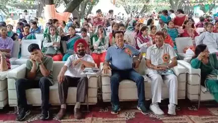 पंचकूला: सीनियर सिटीजंस एसोसिएशन पिंजौर को यादविंद्रा गार्डन में 32वें मैंगो मेले के लिए विभाग का विशेष आमंत्रण