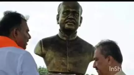 ಬೀದರ್: ನಗರದಲ್ಲಿ ಭಾರತೀಯ ಜನಸಂಘದ ಸಂಸ್ಥಾಪಕ ಡಾ. ಶಾಮಪ್ರಸಾದ್ ಮುಖರ್ಜಿ ಜನ್ಮ ದಿನಾಚರಣೆ