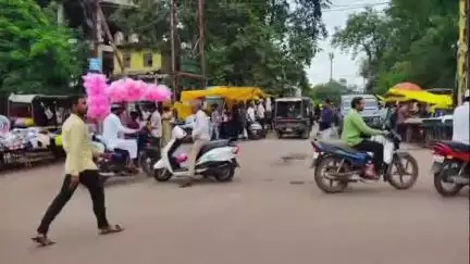 बुरहानपुर नगर: गांधी चौक क्षेत्र में आयोजित मुहर्रम के मेले को लेकर पुलिस प्रशासन अलर्ट, एसपी के निर्देश पर हो रही है निगरानी