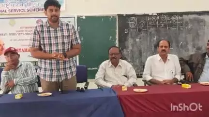 శ్రీకాకుళం: డాక్టర్ శ్యాంప్రసాద్ ముఖర్జీ జయంతి సందర్భంగా జిల్లా కేంద్రంలో సమావేశం నిర్వహించిన మేరా యువభారత్ డిప్యూటీ డైరెక్టర్
