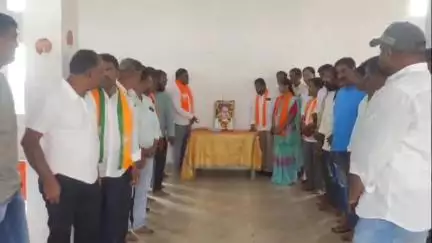 సిరిసిల్ల: భారతీయ జనతా పార్టీ జిల్లా కార్యాలయంలో డాక్టర్ శ్యామ్ ప్రసాద్ ముఖర్జీ జయంతి కార్యక్రమం