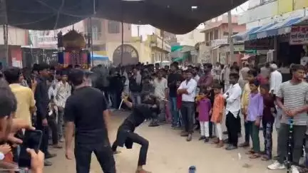 सांचोर: सांचौर में मातमी धुनों के साथ मनाया गया मोहर्रम, इमाम हुसैन की याद में निकला ताजिये का जुलूस