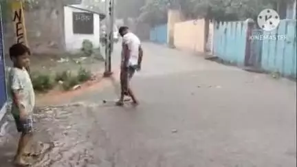 बांधवगढ़: उमरिया मूसलाधार बारिश से आफत, जनजीवन अस्त-व्यस्त, घरों में घुसा पानी, लोग परेशान