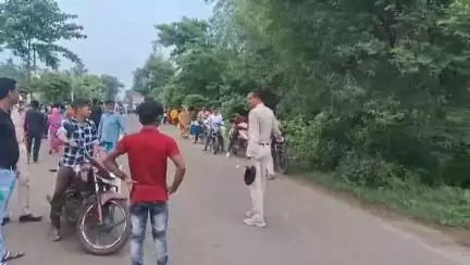 কেশপুর: সুউচ্চ ও সুসজ্জিত তাজিয়ার শোভাযাত্রা কাঁটাগেড়িয়াতে !