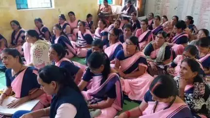 बालाघाट: चरेगांव नेवरगांव में आंगनबाड़ी कार्यकर्ताओं की कार्यशाला संपन्न, बच्चों की पहचान और देखभाल पर प्रशिक्षण दिया गया
