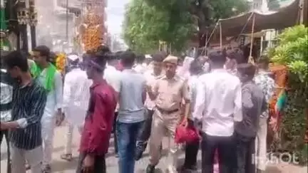 शिवगंज: शिवगंज में हजरत इमाम हुसैन की याद में मोहर्रम पर्व पर निकाला गया जुलूस, मातमी धुनों पर दिखाए गए हैरतअंगेज करतब