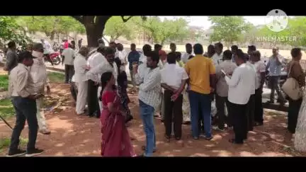 నల్గొండ: 565 బైపాస్ రోడ్డు బాధితులకు నష్టపరిహారాన్ని అందించాలి:బాధితుల పోరాట కమిటీ గౌరవ అధ్యక్షులు సయ్యద్ హశం
