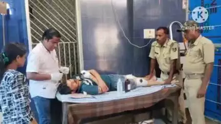 କୋରେଇ: ପାଣିକୋଇଲି ଥାନା ନମଟିକିରି ଗାଁ ଛକରେ ଭାରସାମ୍ୟ ହରାଇ ରାସ୍ତାର ଡିଭାଇଡ଼ରରେ ପିଟିହେଲା ସ୍କୁଟି ଗାଡି,ଚାଳକ ଗୁରୁତର