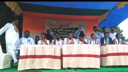 তেহট্ট ১: জাননগর সিনিয়র মাদ্রাসা প্রাঙ্গনে অনুষ্ঠিত হলো TMC একুশে জুলাইয়ের প্রস্তুতি সভা, উপস্থিত তেহট্ট ১ নং ব্লক TMC সভাপতি