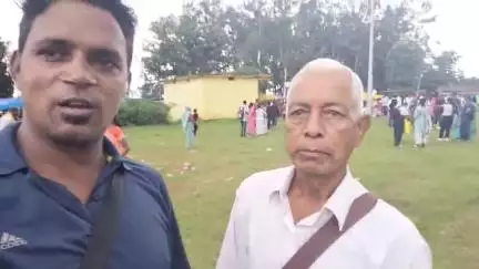 गुमला करौंदी घूरतीरंथ मेला मौसी बाड़ी का एक झलक मेला जतरा तो हम मुलवासी का पहचान है एक दूसरे से मिलने बात करने....🙏❤️👌