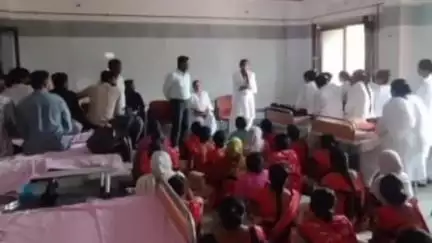 દેવગઢબારીયા: THOના અધ્યક્ષ સ્થાને ડભવા PHC ખાતે રિવ્યૂ મીટિંગ યોજાઈ