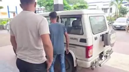 बैतूल नगर: कोयलड़ी गांव में बिजली पोल पर काम करते वक्त पोल टूटने से कामगार गंभीर रूप से घायल