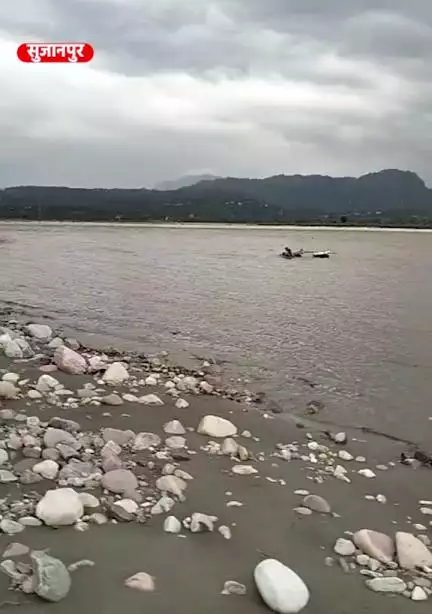 सुजानपुर: व्यास नदी से मिला एक शव, मौके पर पहुंची सुजानपुर पुलिस