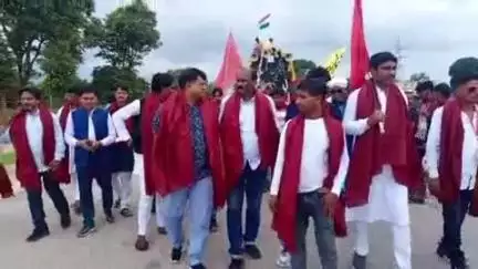 गुमला: अरमई में नौजवान कमेटी ने मोहर्रम पर जुलूस निकाला