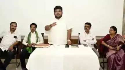 অমরপুর: মাতাবাড়ি বিধানসভার বনদোয়ারে ৫১ শক্তিপিঠের ভূমি পূজনকে কেন্দ্র করে মাতাবাড়ি পঞ্চায়েত সমিতির কনফারেন্স হলে বৈঠক