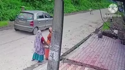 खानपुर: खानपुर थाना क्षेत्र के बदनखेड़ी गाँव में खेत माल से बाइक हुई चोरी, संपूर्ण घटना सीसीटीवी कैमरे में कैद