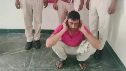 रेवाड़ी: थाना रोहडाई पुलिस ने नूरपुर में महिला से झगड़े की सूचना पर हमला करने वाले आरोपी को किया गिरफ्तार