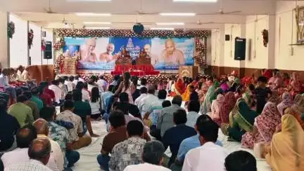 पचपहाड़: भवानीमंडी में युवा संवाद शिविर का आयोजन, दिगंबर संतों ने युवाओं की शंकाओं का किया समाधान