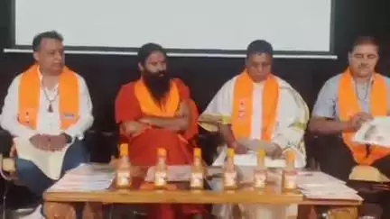 हरिद्वार: दुकानों के नाम बदलने के विवाद पर स्वामी रामदेव की प्रतिक्रिया, बहादराबाद में बोले- मुसलमानों के पूर्वज भी हिंदू हैं