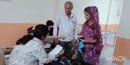 गंधवानी: गंधवानी में सर्व धर्म स्वास्थ सेवा समिति द्वारा आयोजित निशुल्क स्वास्थ्य शिविर सम्पन्न, नाक, कान, गला रोग विशेषज्ञ रहे