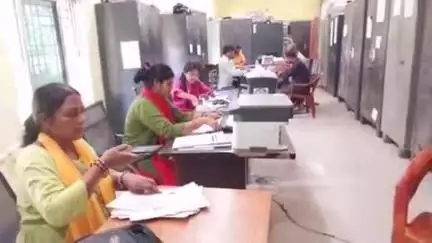 भरगामा : मतदाता पुनरीक्षण अभियान को लेकर रविवार को भी अधिकारियों और बीएलओ की रही सक्रिय भागीदारी