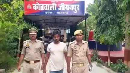 लालगंज: मसोना गांव के पास पुलिस ने हिस्ट्रीशीटर शातिर अपराधी को किया गिरफ्तार, बरामद हुए अवैध असलहा, कारतूस और एक बछड़ा