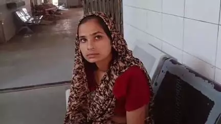 एटा: गांव पहरा में दिव्यांग पत्नी ने बिजली चोरी से किया इंकार, पति, सास और ननद ने पीटा, पुलिस से न्याय की गुहार