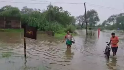 ડભોઇ: ડભોઈ તાલુકાના કેટલાક ગામો થયા સંપર્ક વિહોણા: જનજીવન અસ્તવ્યસ્ત