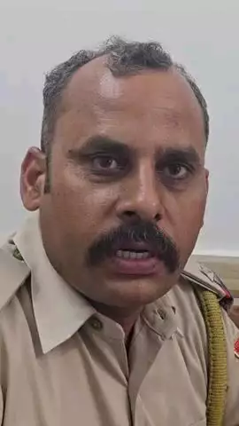 रामगढ़: रामगढ़ पुलिस ने जमीन धोखाधड़ी के मामले में गिरफ्तार आरोपी को न्यायालय में पेश कर जेल भेजा, दो जगह हुआ सौदा