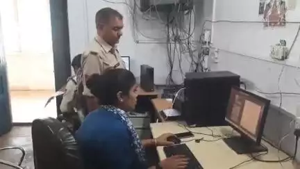 मुरैना नगर: यादव कॉलोनी में ससुरालीजनों ने नवविवाहिता से मारपीट कर जान से मारने की धमकी दी, पुलिस ने पति समेत 4 पर FIR की
