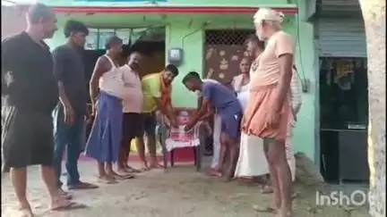 करपी: करपी के झुनाठी गांव में जनसंघ के संस्थापक डॉ. श्यामा प्रसाद मुखर्जी की जयंती मनाई गई