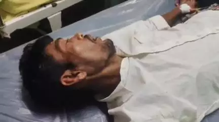 ক্যানিং ১: মদ খেয়ে প্রতিদিন বাড়ি ঢোকেন! স্ত্রীর রুদ্রমূর্তিতে বাসন্তীর কোটরাখালিতে বিষ খেয়ে আত্নহত্যার চেষ্টা যুবকের