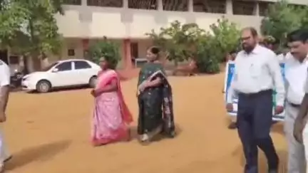 నెల్లూరులో మొక్కలు నాటిన NCC క్యాడెట్లు