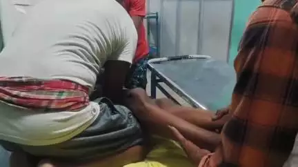 ক্যানিং ১: মাঠে গরু চড়াতে গিয়ে প্রাণ যায় যায়, উত্তরভাগের কিশোর চিকিৎসাধীন ক্যানিং মহকুমা হাসপাতালে