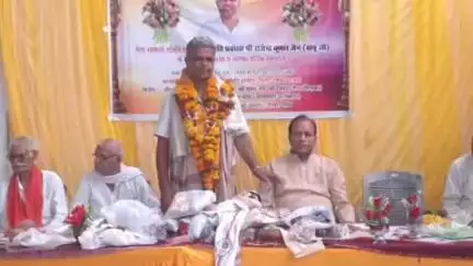 तेंदूखेड़ा: सेवा सहकारी समिति झलौन में राजेंद्र कुमार जैन का सेवानिवृत्ति विदाई समारोह आयोजित