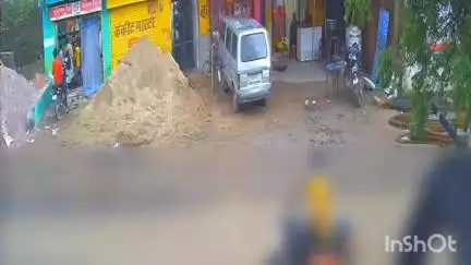 पटेरा: लुहारी में पुलिस को चकमा देते नाबालिग का सीसीटीवी में कैद वीडियो सोशल मीडिया पर वायरल