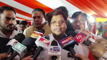 कवर्धा: कवर्धा जिले के 27वें स्थापना दिवस पर पूर्व विधायक अशोक साहू ने जिलेवासियों को दी बधाई, कहा- कवर्धा ने देश में बनाया नाम