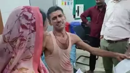 घोसी: नंदना गांव में ज़मीन विवाद में हुई मारपीट, एक व्यक्ति जख्मी, पीएचसी घोसी में इलाज जारी
