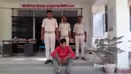 कहरा: उत्पाद पुलिस ने छापेमारी कर देशी शराब के साथ 1 कारोबारी को किया गिरफ्तार, सहरसा कोर्ट में पेश कर भेजा जेल