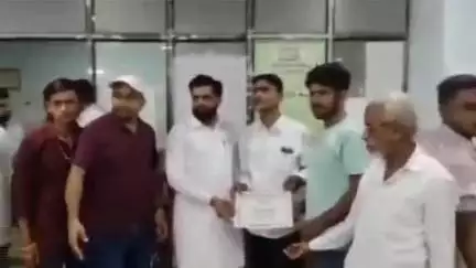बाड़मेर: शहीद ए आजम की शहादत पर जिला अस्पताल के ब्लड बैंक में 72 युवाओं ने किया रक्तदान, दिया इंसानियत का संदेश