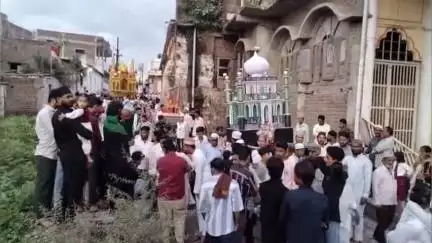 खरगौन: शहर में मोहर्रम पर्व पर निकाला गया ताजियों का चल समारोह, बड़ी संख्या में मुस्लिम समाज के लोग हुए शामिल