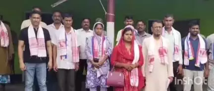 গৰৈমাৰী: গৰৈমাৰীত ৮ গৰাকী নিৰ্দলীয় ৱাৰ্ড সদস্যই অগপত আনুষ্ঠানিকভাৱে যোগদান কৰে